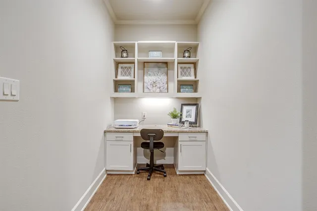 $499,000 | 2800 Sandage Avenue, Unit 105, Fort Worth, TX 76109