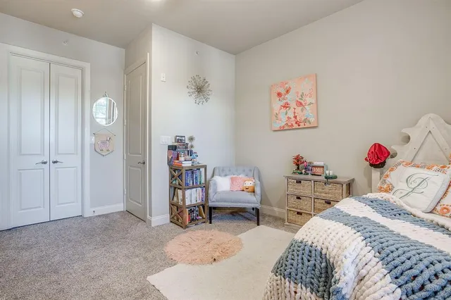 $499,000 | 2800 Sandage Avenue, Unit 105, Fort Worth, TX 76109