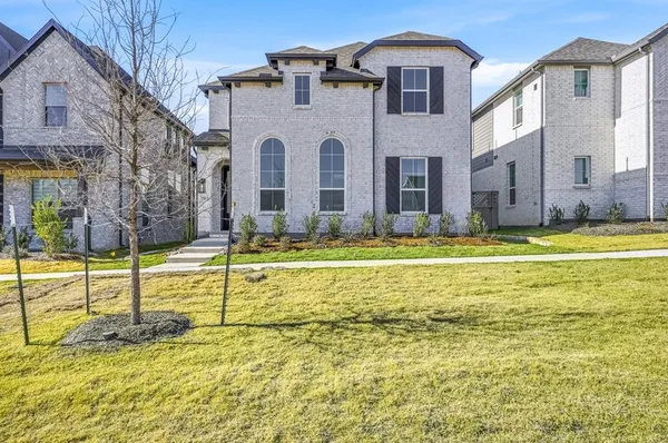 a view of a house with swimming pool