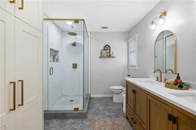 $518,000 | 5900 Palomino Drive, St. Joseph, MO 64505