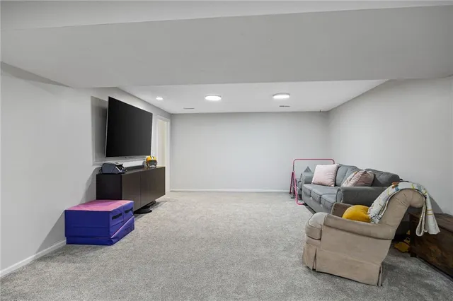 $518,000 | 5900 Palomino Drive, St. Joseph, MO 64505