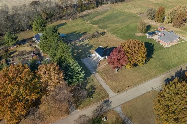 $518,000 | 5900 Palomino Drive, St. Joseph, MO 64505