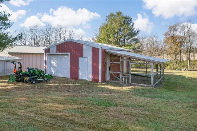 $518,000 | 5900 Palomino Drive, St. Joseph, MO 64505