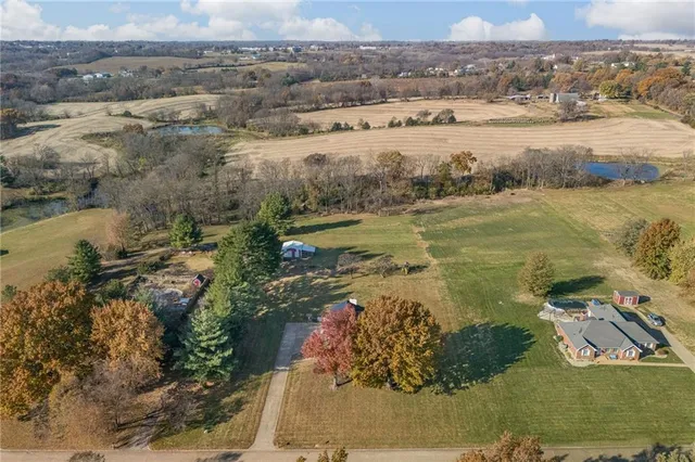 $518,000 | 5900 Palomino Drive, St. Joseph, MO 64505