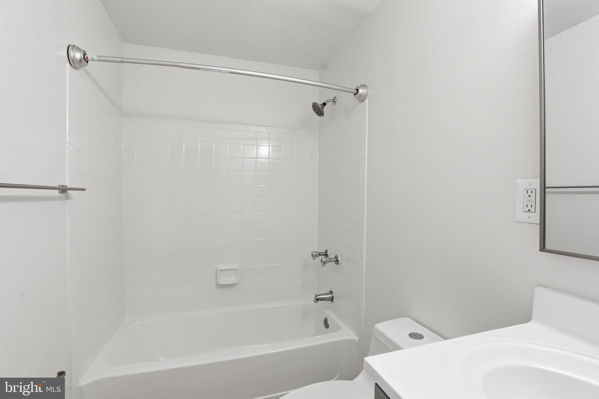 1451 Park Road Northwest, Unit 111 Washington, DC 20010 - Photo 18 of 22 Gallery Image 18