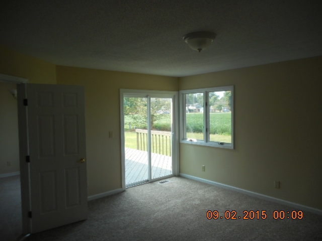 809 South Buckingham Road Yorktown, IN 47396 - Photo 13 of 28 Gallery Image 13