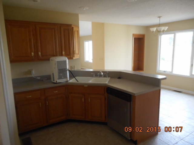 809 South Buckingham Road Yorktown, IN 47396 - Photo 5 of 28 Gallery Image 5