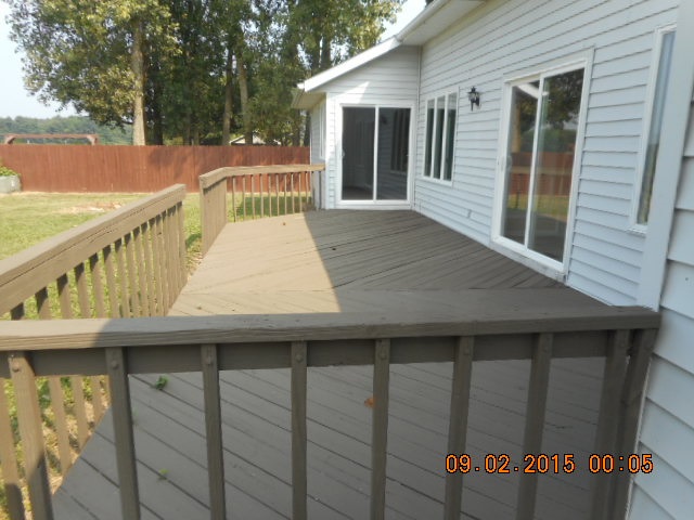 809 South Buckingham Road Yorktown, IN 47396 - Photo 9 of 28 Gallery Image 9