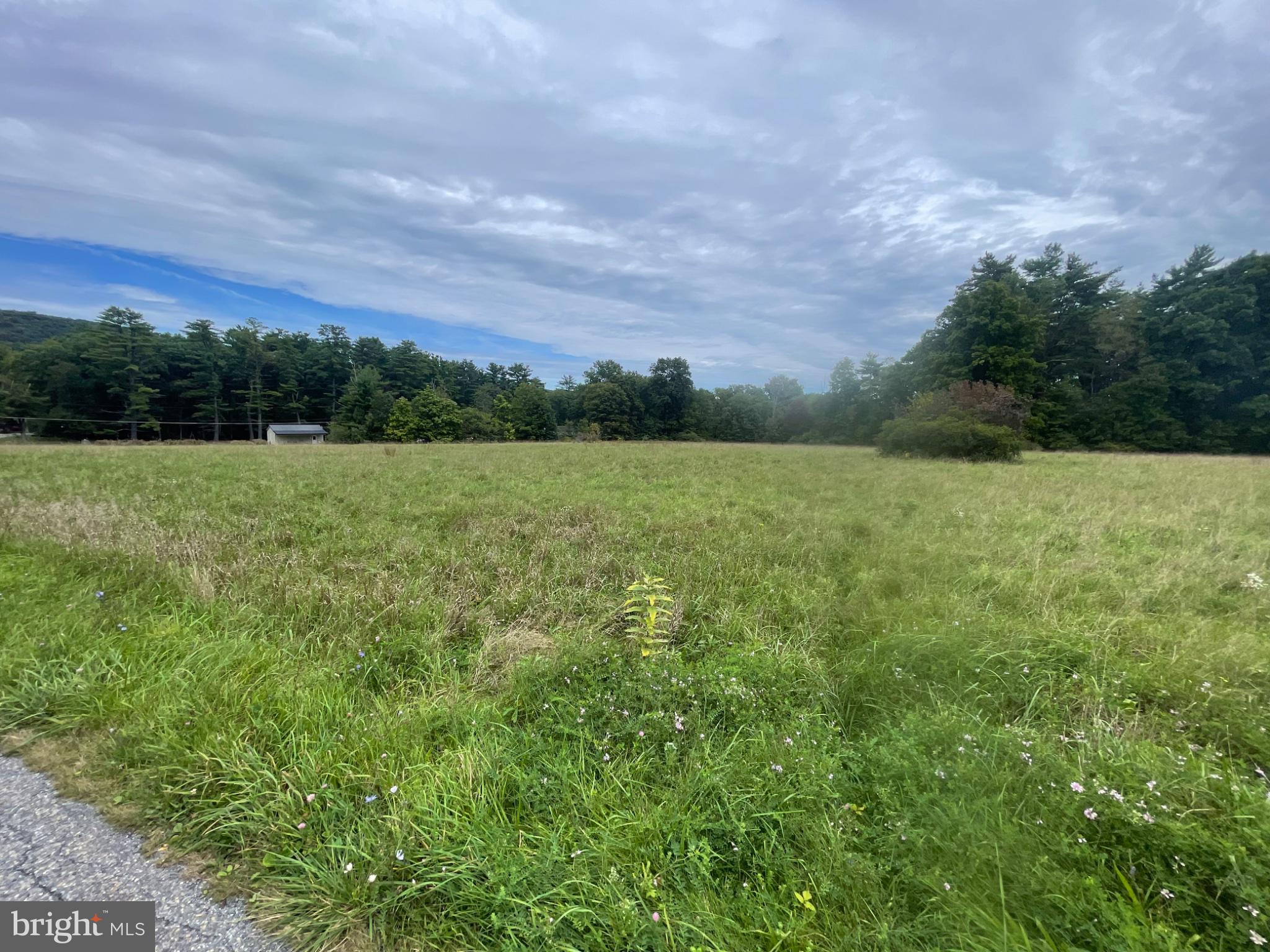 Fredericks Grove Road Lehighton, PA 18235 - Photo 6 of 10 Gallery Image 6