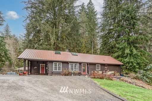 6810 Skinner Road Granite Falls, WA 98252 - Photo 1 of 35 Gallery Image 1