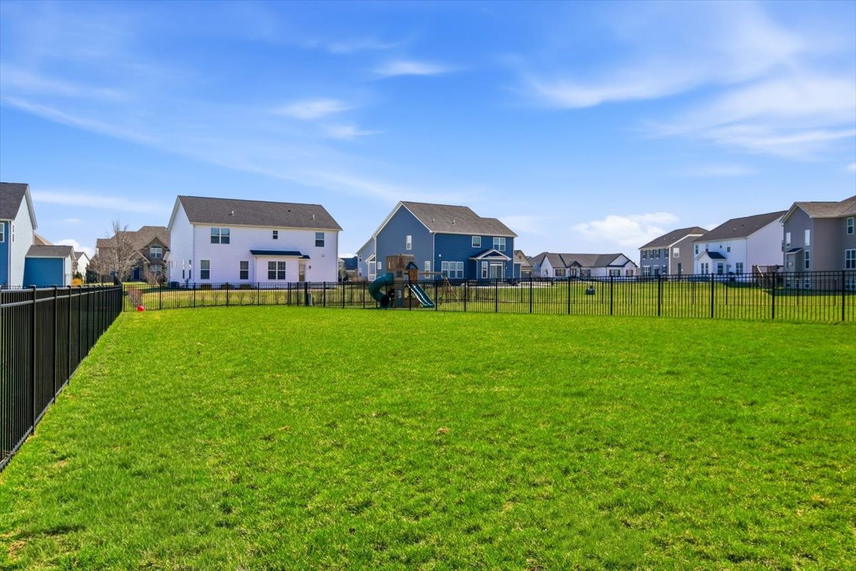 21127 Coventry Circle Shorewood, IL 60404 - Photo 33 of 37