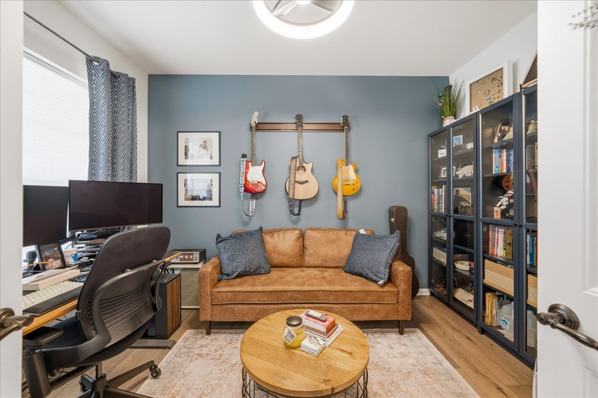 21127 Coventry Circle Shorewood, IL 60404 - Photo 5 of 37