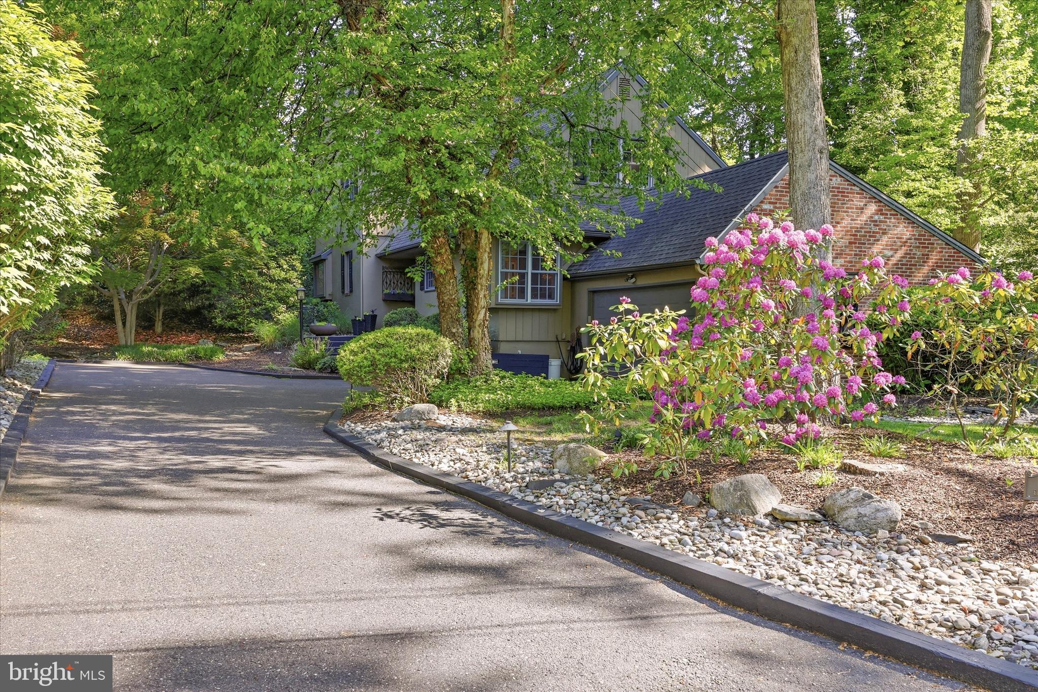 10 East Riding Drive Cherry Hill, NJ 08003 - Photo 2 of 30