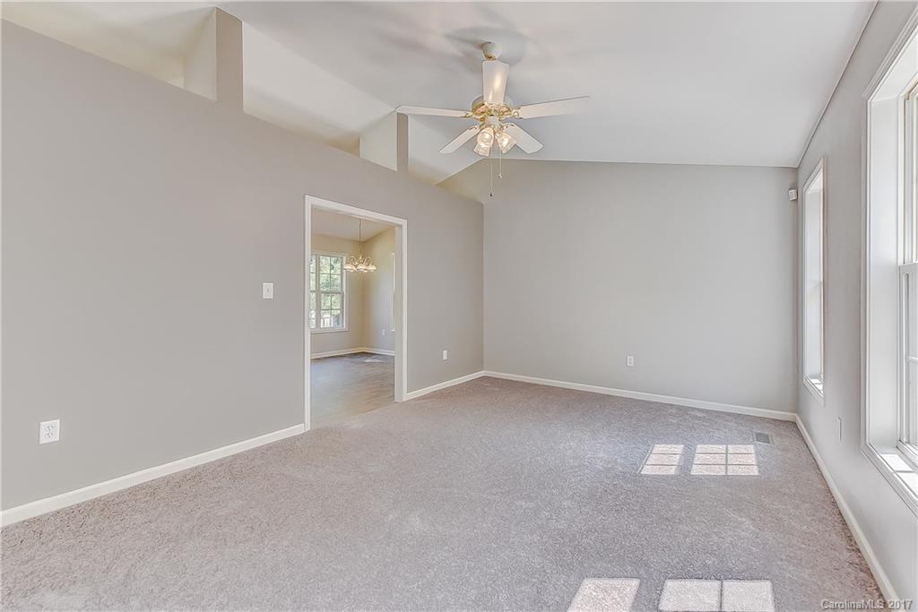 3521 Beatty Road Sherrills Ford, NC 28673 - Photo 4 of 22