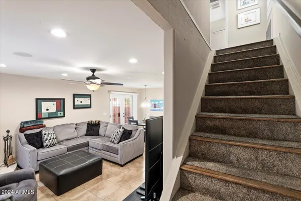 $1,950 | 10415 North 10th Street, Unit 2, Phoenix, AZ 85020