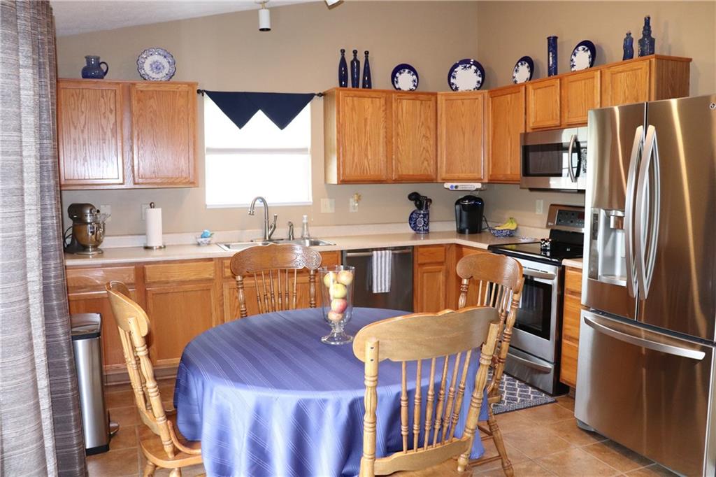 5705 Long Ridge Place Indianapolis, IN 46221 - Photo 4 of 33 Gallery Image 4