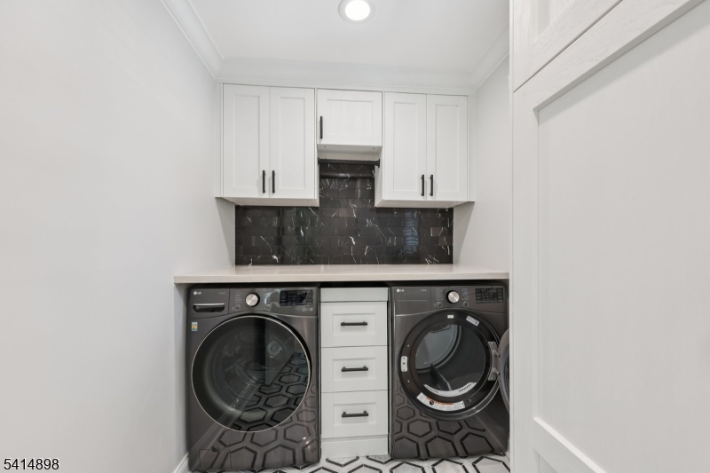 5 Shores Road Randolph, NJ 07869 - Photo 16 of 50