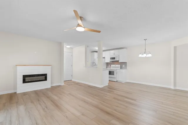 $219,900 | 1980 Bent Grass Drive, Unit F, Surfside Beach, SC 29575