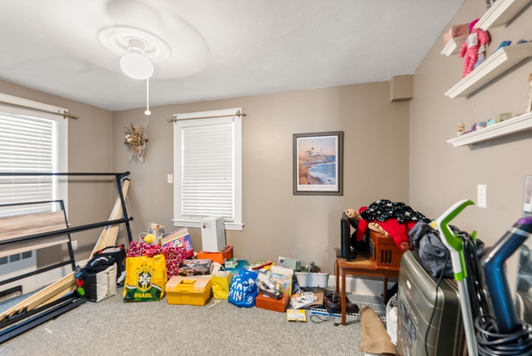 18 Hillview Road Braintree, MA 02184 - Photo 9 of 19 Gallery Image 9