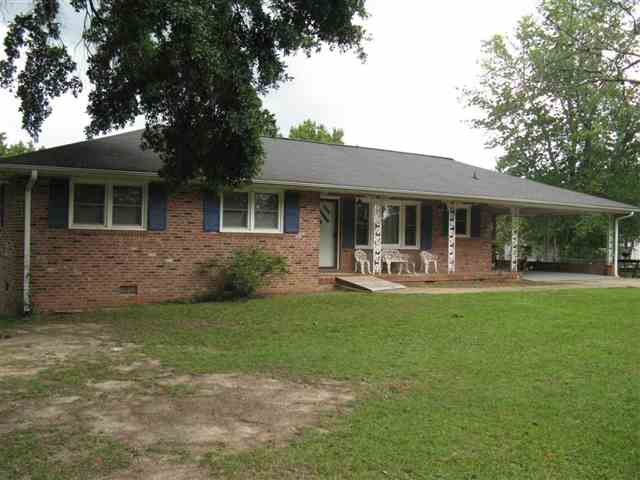 512 Barnes Station Road Iva, SC 29655 - Photo 1 of 12