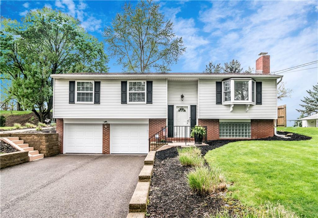 896 Old Thorn Run Road Coraopolis, PA 15108 - Photo 1 of 24 Gallery Image 1