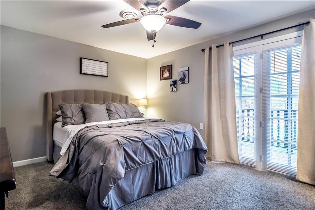 896 Old Thorn Run Road Coraopolis, PA 15108 - Photo 15 of 24 Gallery Image 15