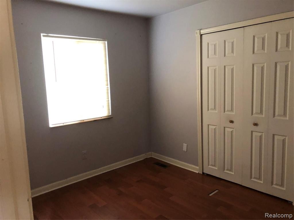 4923 Pointe Tremble Road Algonac, MI 48001 - Photo 6 of 7