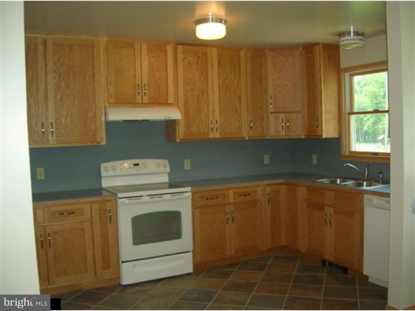196 Sandwash Road Bridgeton, NJ 08302 - Photo 3 of 12