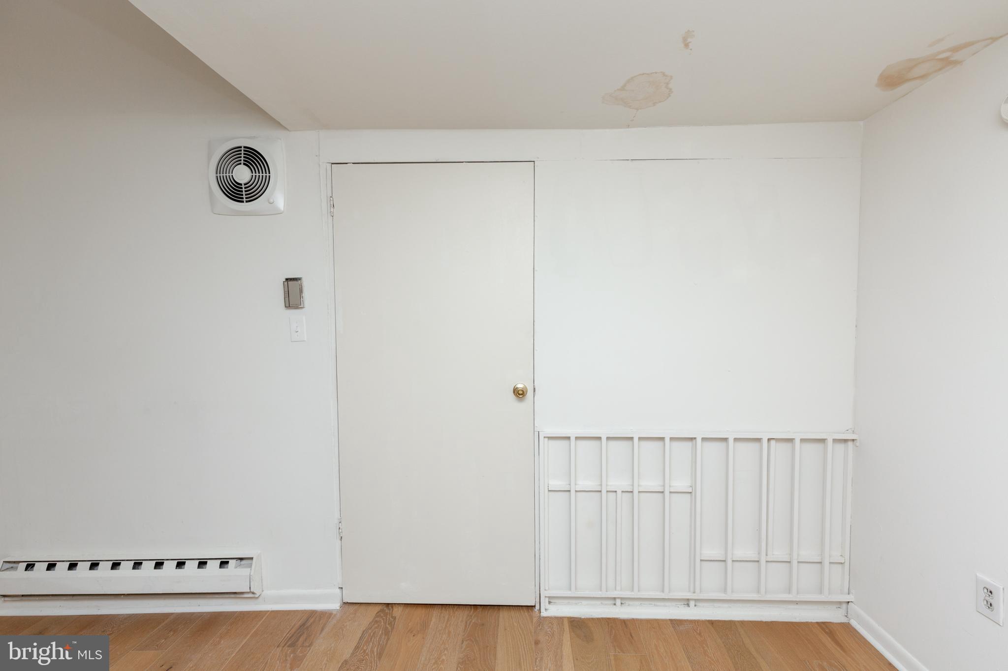 2311 Spruce Street, Unit 204 Philadelphia, PA 19103 - Photo 23 of 34