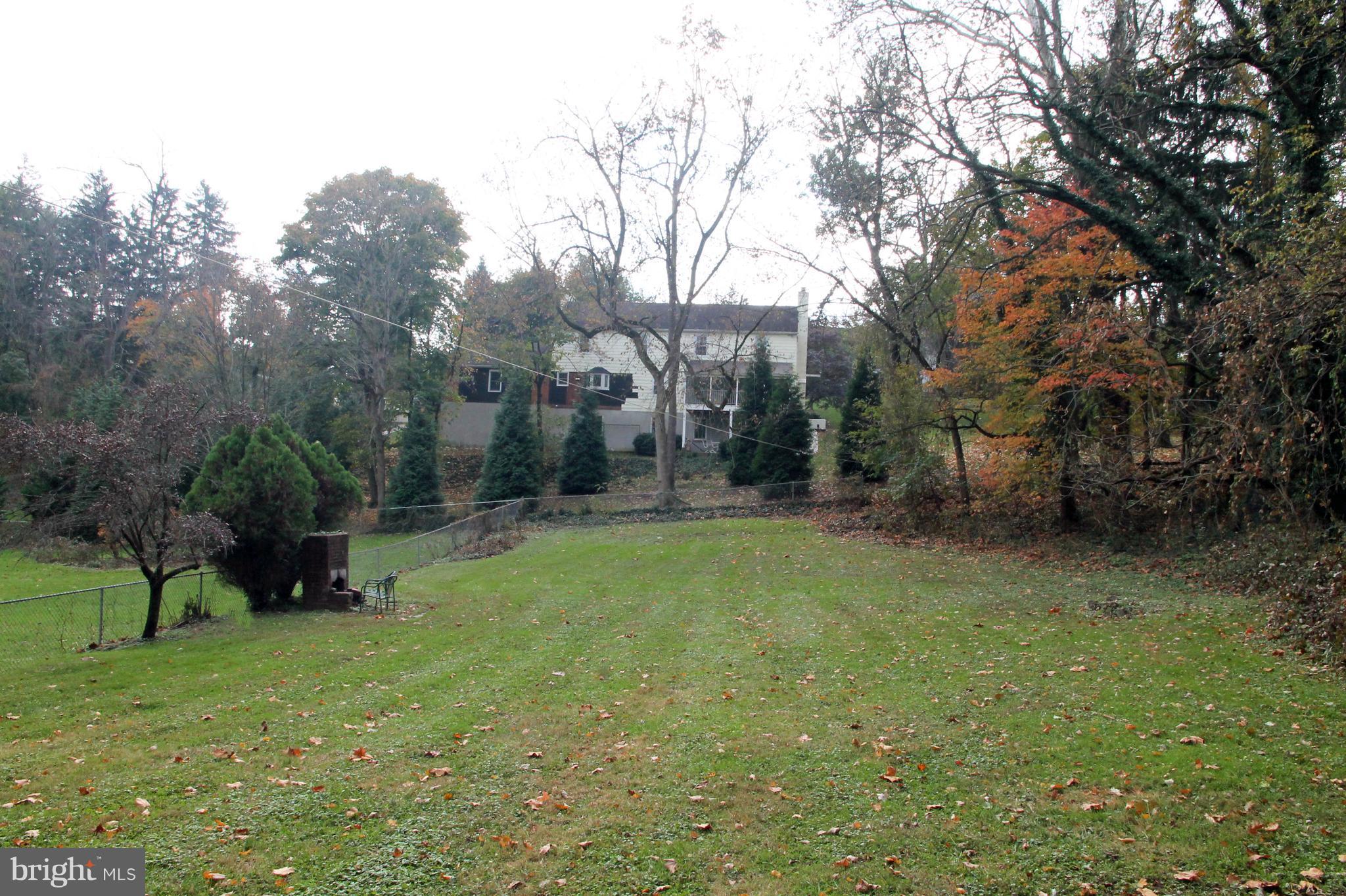 1901 Old Court Road Baltimore, MD 21204 - Photo 27 of 30 Back yard - 0.5 acres