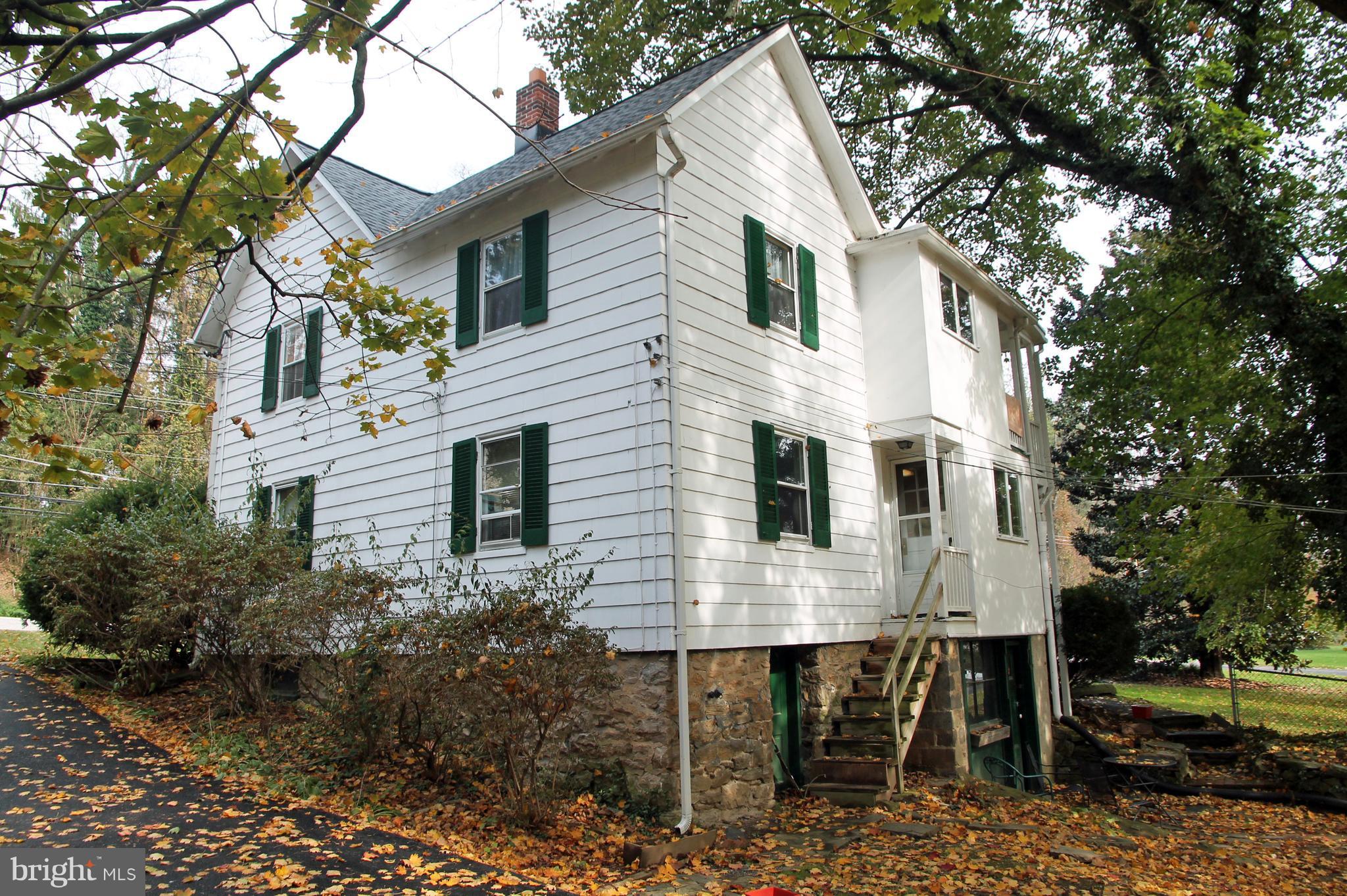 1901 Old Court Road Baltimore, MD 21204 - Photo 29 of 30 Back of house