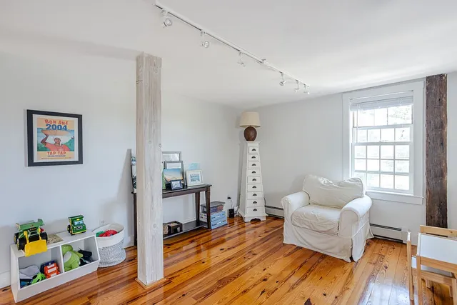 $1,195,000 | 3 Vicksburg Place, Newport, RI 02840