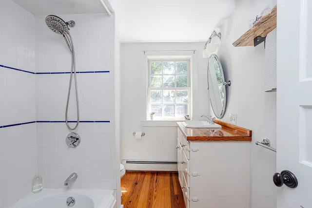 $1,195,000 | 3 Vicksburg Place, Newport, RI 02840