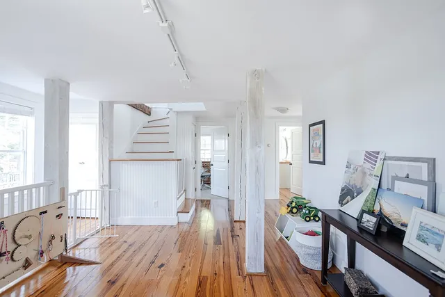 $1,195,000 | 3 Vicksburg Place, Newport, RI 02840