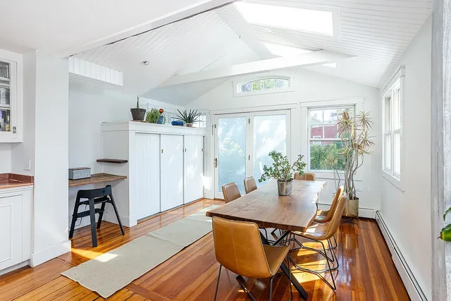 $1,195,000 | 3 Vicksburg Place, Newport, RI 02840