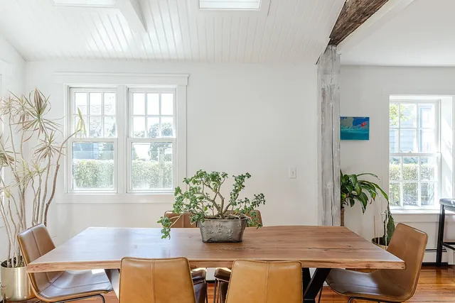 $1,195,000 | 3 Vicksburg Place, Newport, RI 02840