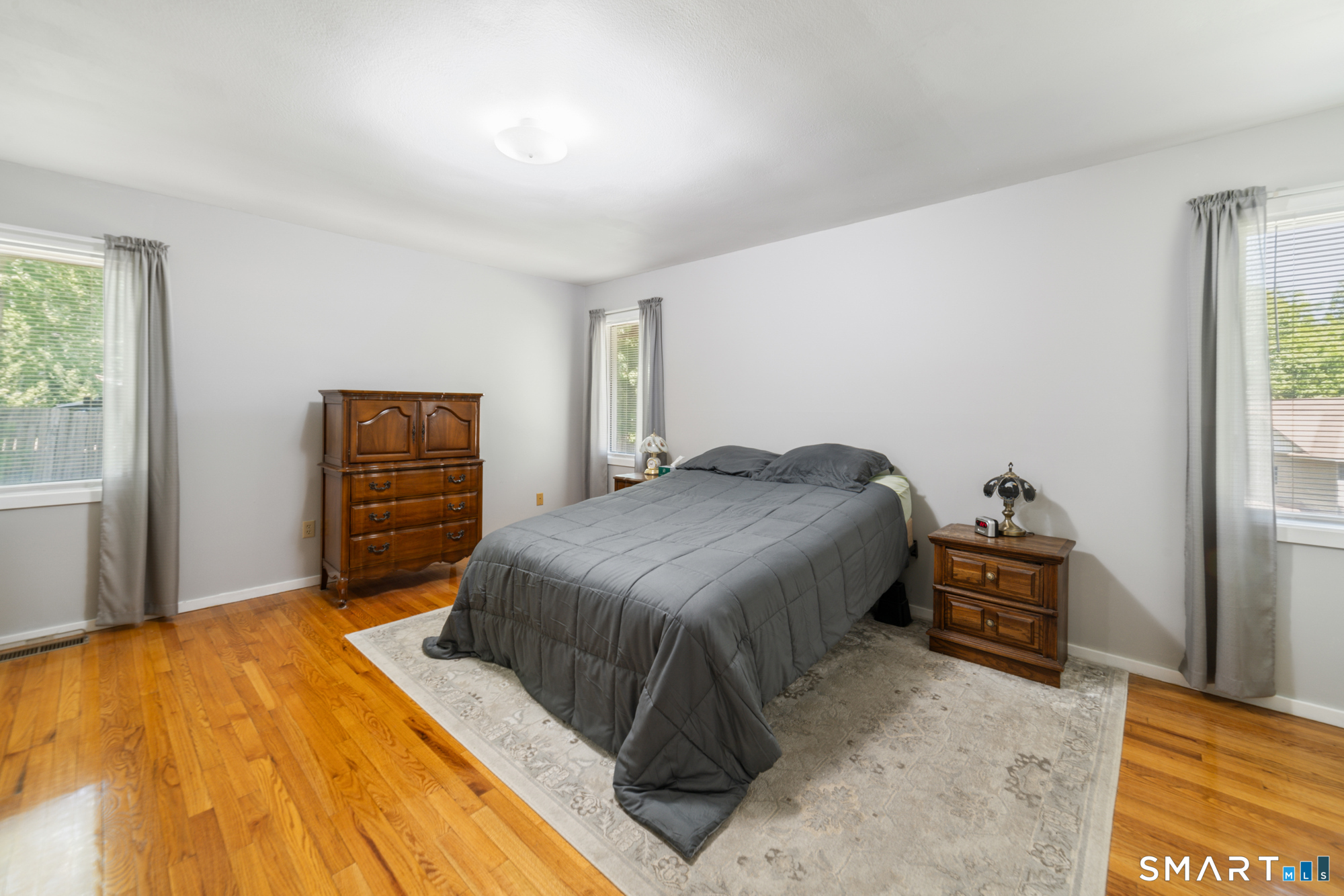 275 Wheelers Farm Road Milford, CT 06461 - Photo 13 of 31 Gallery Image 13