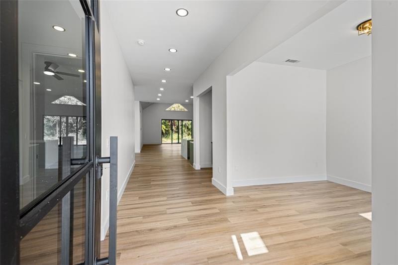 520 Rockbridge Road Southwest Lilburn, GA 30047 - Photo 17 of 43 Gallery Image 17
