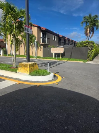$2,350 | 1811 Southwest 107th Avenue, Unit 2305, Miami, FL 33165
