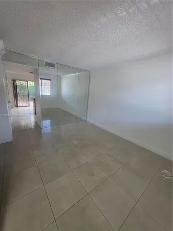 $2,350 | 1811 Southwest 107th Avenue, Unit 2305, Miami, FL 33165