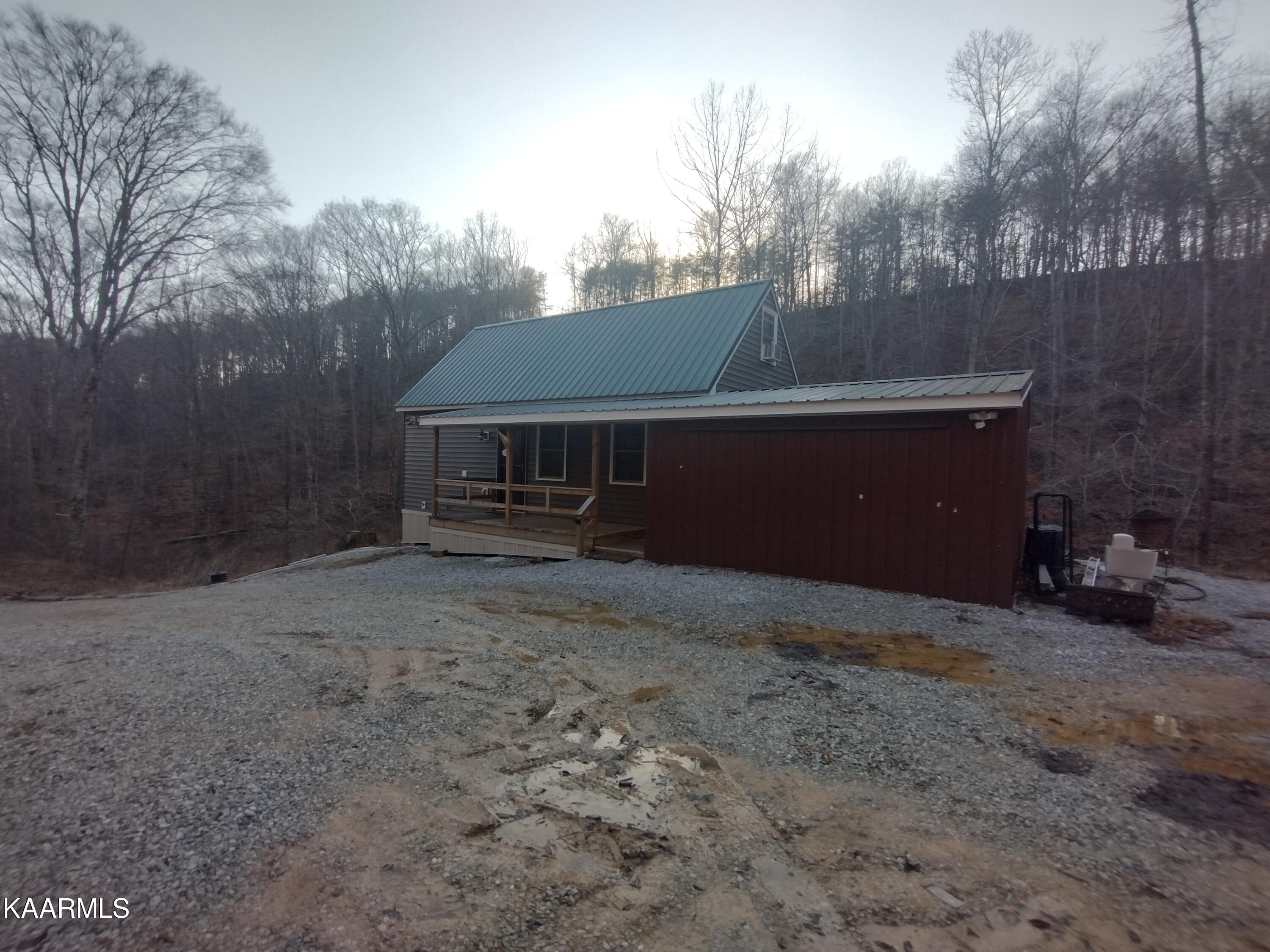 2946 Norma Road Huntsville, TN 37756 - Photo 2 of 48 IMG_20230227_172032923_HDR