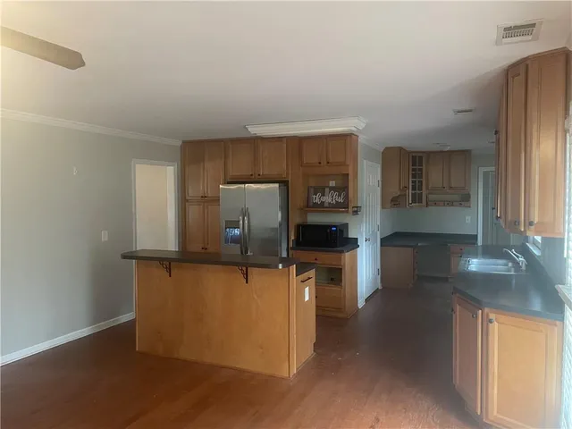 $2,650 | 227 Sandra Drive Northwest, Lilburn, GA 30047