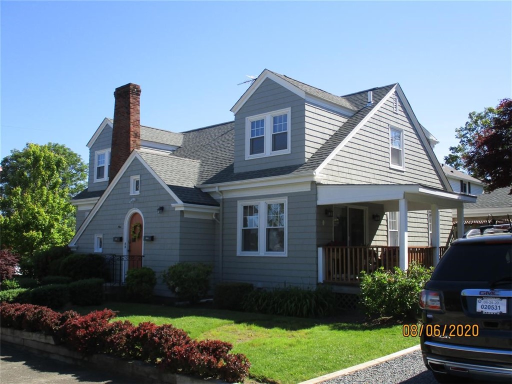 9 Butler Street Newport, RI 02840 - Photo 1 of 12