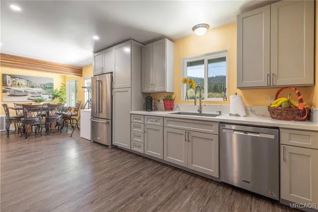 $569,900 | 42966 Moonridge Road, Big Bear Lake, CA 92315