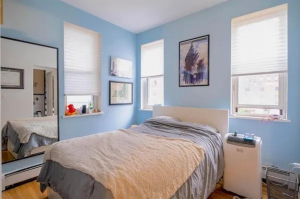 $2,850 | 159 Newark Street, Unit 2D, Hoboken, NJ 07030