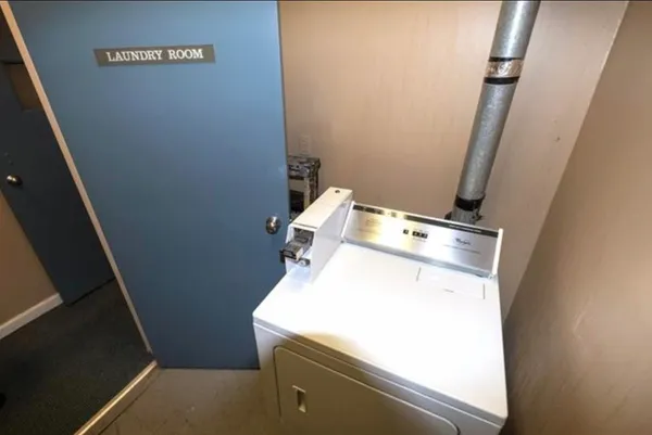 $2,850 | 159 Newark Street, Unit 2D, Hoboken, NJ 07030