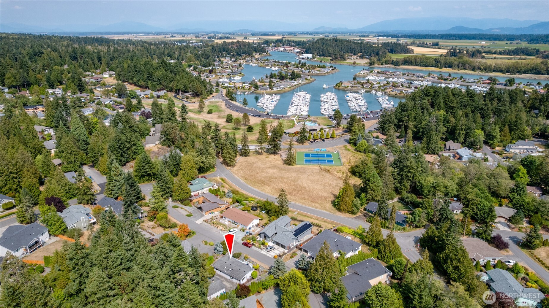 494 Colville Way La Conner, WA 98257 - Photo 39 of 39 an aerial view of multiple house