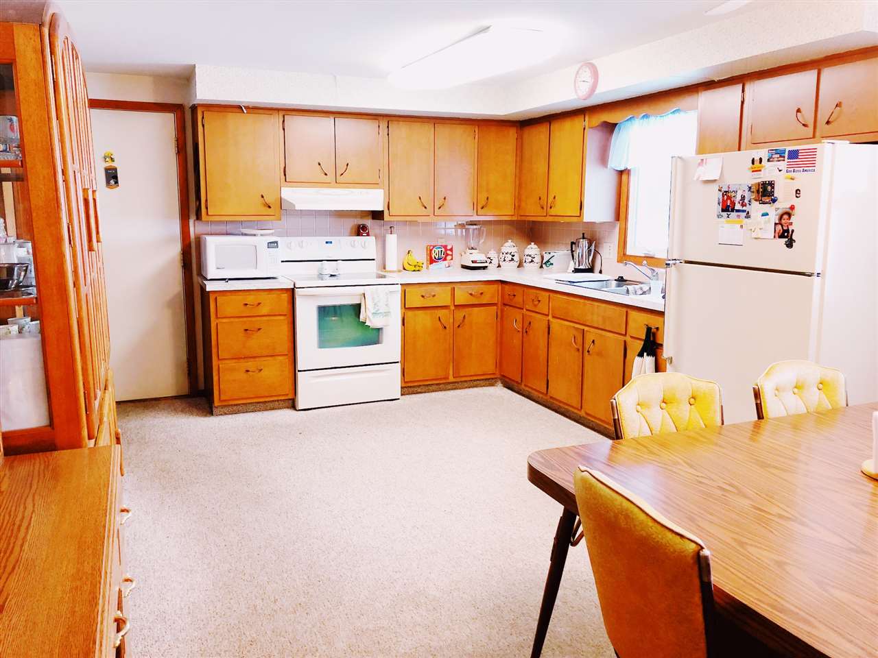 9505 Roberts Road Woodburn, IN 46797 - Photo 5 of 8