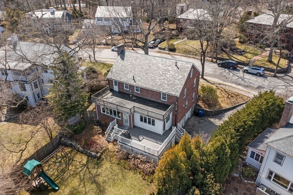 39 Arlington Road Brookline, MA 02467 - Photo 30 of 33