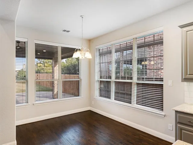 $822,500 | 108 Wiltshire Boulevard, Lewisville, TX 75056